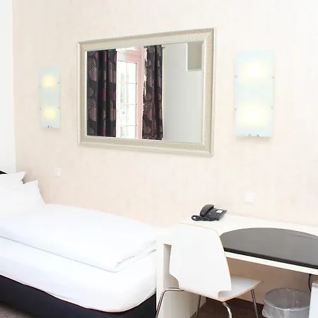 فندق Heidelberger Hof 3*