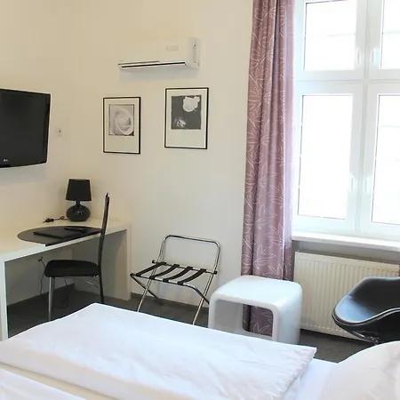 Otel Heidelberger Hof Düsseldorf